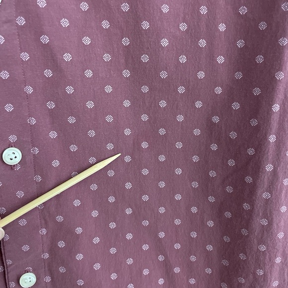 Abercrombie & Fitch Stretch Men's Button Down Shirt Size XXL Burgundy Print NWT - Picture 4 of 10